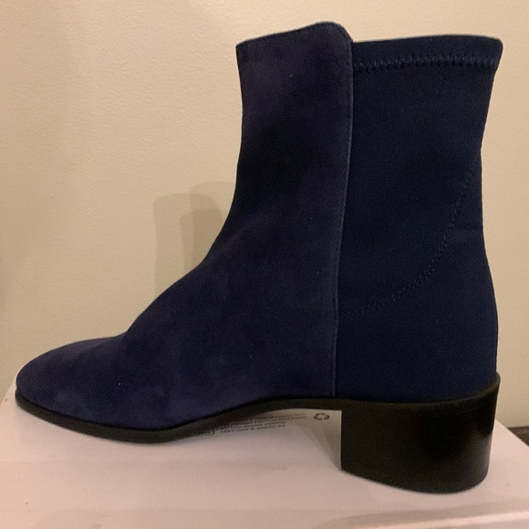 New! STUART WEITZMAN Women Easy On Reverse Navy Blue Sueded Ankle Boot S:5.5 B - Picture 13 of 13